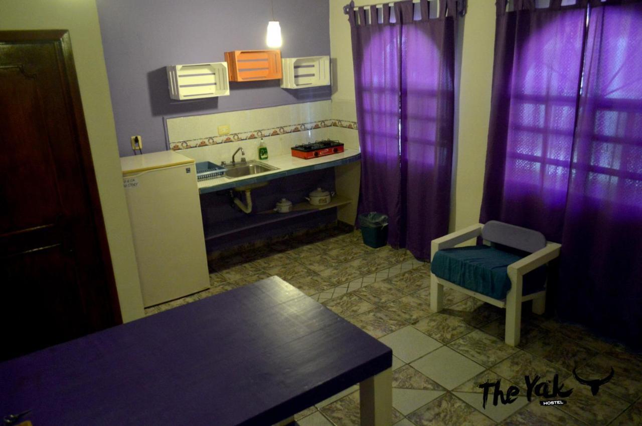 The Yak Hostel Playa del Carmen Eksteriør billede