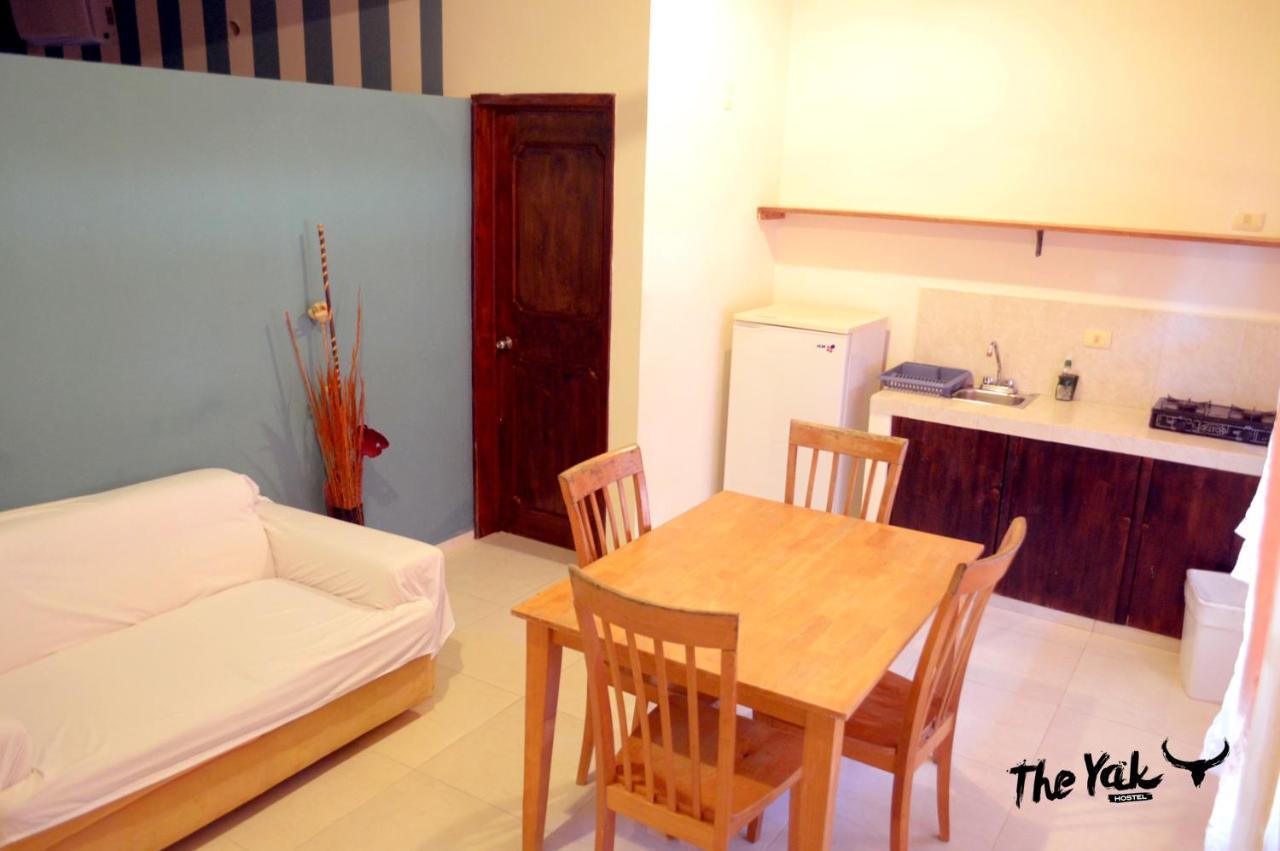 The Yak Hostel Playa del Carmen Eksteriør billede